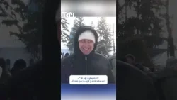 Slujbă, de Bobotează: câțiva creștini s-au scufundat în apa rece din curtea lăcașului