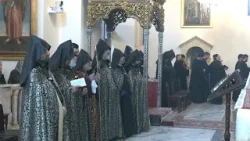 Ավագ ուրբաթ բոլոր եկեղեցիներում հիշատակվել է Տիրոջ խաչելությունն ու մահը Ավագ ուրբաթ բոլոր եկեղեցիներում հիշատակվել է Տիրոջ խաչելությունն ու մահը