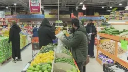 На Уолден-авеню открылся новый супермаркет.