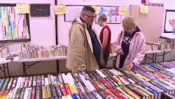 Selling books to boost public library