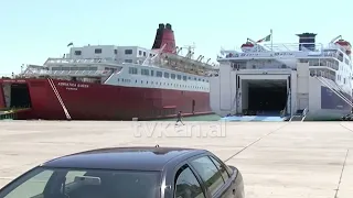 Presidenti Topi përfundon odisenë në det të hapur, pas 20 orësh i bllokuar - (18 Korrik 2012)