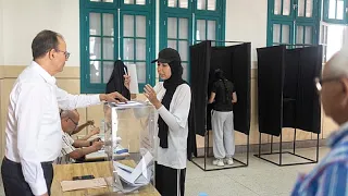 Elections au Maroc : les leaders politiques se rendent aux urnes