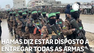 Hamas says it is willing to surrender all weapons