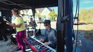 Waldgassen Blues Open-Air in Deutsch-Wagram: Hannes Kasehs Blues Quintet feat. Christian Dozzler