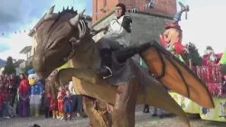Tanta gente al Carnevale di Veneri