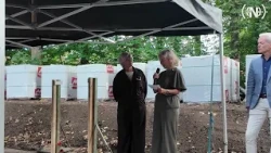 De eerste steen gelegd: Bouw Logeerhuis Nunspeet kan beginnen