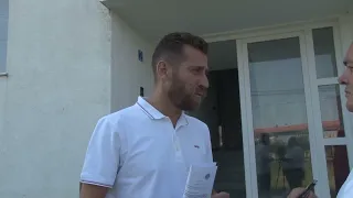 Bashkim Rakaj tha  po i ndajmë 30 banesa për familje të dëshmorëve e ketu ka edhe raste sociale