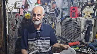 وەستایەك 30 ساڵە پیشەی چەخماخ سازییە