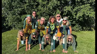 “It is Wisconsin that brought us together" friends celebrate 32nd reunion at Packers game