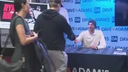 Sabres Great meets and greets fans