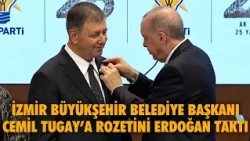 Erdoğan Pins Party Badge on İzmir Metropolitan Mayor Cemil Tugay