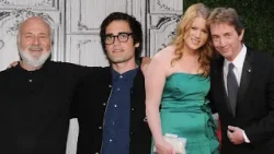 Раскрыта связь покойной дочери Мартина Шорта, Кэтрин, с Ником Райнером.