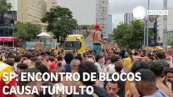 Encontro de blocos causa tumulto em São Paulo Encontro de blocos causa tumulto em São Paulo