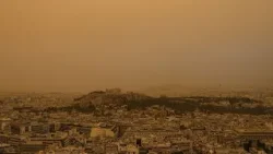 Poeira do deserto do Saara cobre a cidade de Atenas