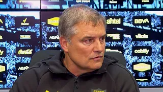 Diego Aguirre: "No estoy pensando en mi continuidad en el club"