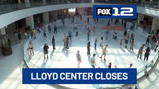 Ice skaters take final laps around the rink before Lloyd Center closure