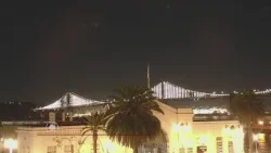 Освещение моста Бэй-Бридж вернулось. Освещение моста Бэй-Бридж вернулось.