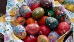 La clásica búsqueda de los huevos de pascuas