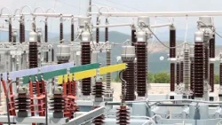 Министерката Божиновска ветува сигурно набдување со струја