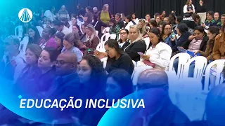 Aparecida reúne 1.500 profissionais para discutir educação inclusiva | TJ Aparecida