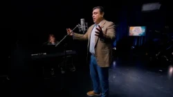 Chino y Chicano: From the fields to the stage with José Iñiguez