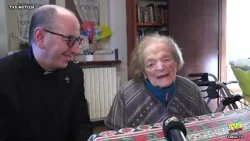 Valbrona - La maestra Rita Vicini compie 101 anni Valbrona - La maestra Rita Vicini compie 101 anni