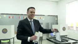 Nis votimi i diasporës në Kosovë, një pjesë e emigrantëve zgjedh të votojë me postë - Vizion Plus