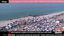 ?Noticia - Miles de gazatíes se agolpan en las playas de la Franja para recibir comida