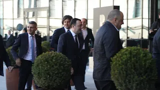 ''იძულებულს მხდიან დავიწყო ბრძოლა'' - ირაკლი ღარიბაშვილი ოცნებას ღია ომს უანონსებს