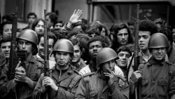 Alfredo Cunha, le photographe que la révolution n'a pas laissé dormir