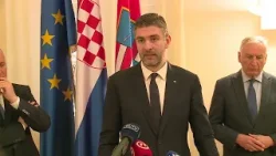 Ministar Bačić dodijelio predmete državne imovine Frankoviću i Dobroslaviću