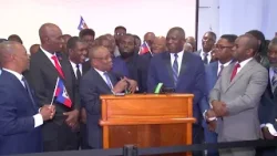 Plizyè regwoupman politik siyen yon akò pou egzije chwazi yon jij nan lakou kasasyon. Plizyè regwoupman politik siyen yon akò pou egzije chwazi yon jij nan lakou kasasyon.