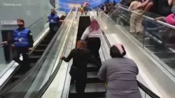 Cartel violence flares in Mexico, stranding some American tourists | Here's what we now