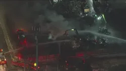 Crews battle fire on Chicago's West Side Crews battle fire on Chicago's West Side