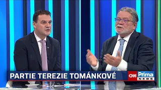Vondra: Sliboval jste hlídat Babiše, vy ho jen hladíte po srsti. Macinka se rázně ohradil