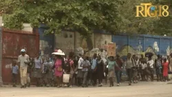 Anpil moun nan gwo difikilte sou channmas la pou retounen lakay yo Kafou