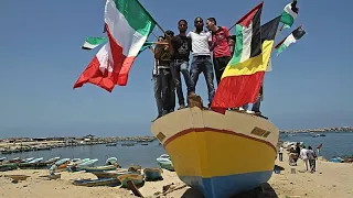 Tunisia: Hundreds of protesters demand the release of flotilla activists...