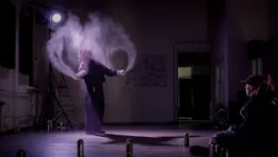 „Low Air“ pristato „Platformą ateičiai“: kokias temas tyrinėja jaunieji šokio kūrėjai?