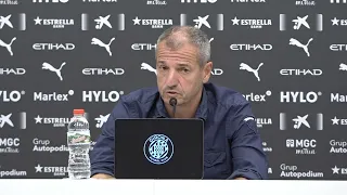 Quique Cárcel defensa el mercat i assegura que el Girona "està preparat" per l'ascens