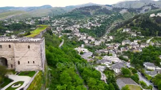 TË BUKURA DHE TË PËRBALLUESHME/Gjirokastra,Berati e liqeni i Ohrit, rekomandohen nga media amerikane