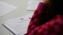 Πορτογαλία: Αμφίρροπη προεδρική αναμέτρηση- Σοσιαλιστές και ακροδεξιοί στο δεύτερο γύρο