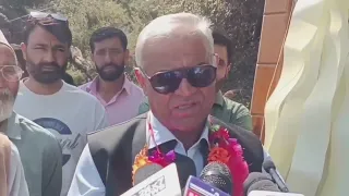 MLA Beerwah Dr Shafi Ahmed Wani Inaugurates PMGSY Road from Shezan to Bonyot, Interacts with Locals