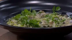 Σούπα με μανιτάρια και ταχίνι