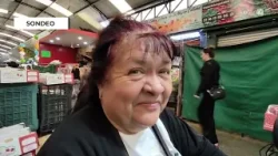 Ceviche con más cebolla porque jitomate y limón están caros Ceviche con más cebolla porque jitomate y limón están caros