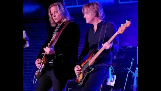 Nelson brothers to perform Niagara Falls show remembering father Ricky Nelson: interview