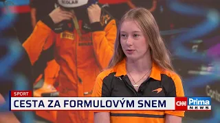 Dcera legendárního Häkkinena závodí za Česko: Táta to neměl vůbec jednoduché. Teď mi dává rady
