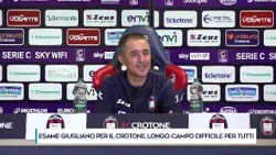 ESAME GIUGLIANO PER IL CROTONE. LONGO: CAMPO DIFFICILE PER TUTTI