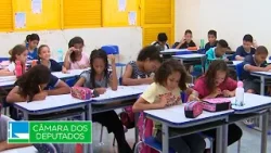 Crianças e Adolescentes - Retrospectiva 2025 Crianças e Adolescentes - Retrospectiva 2025