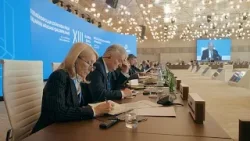 I leader mondiali discutono di cooperazione e governance al forum internazionale