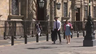 Government Palace remains fenced off despite completion of repairs